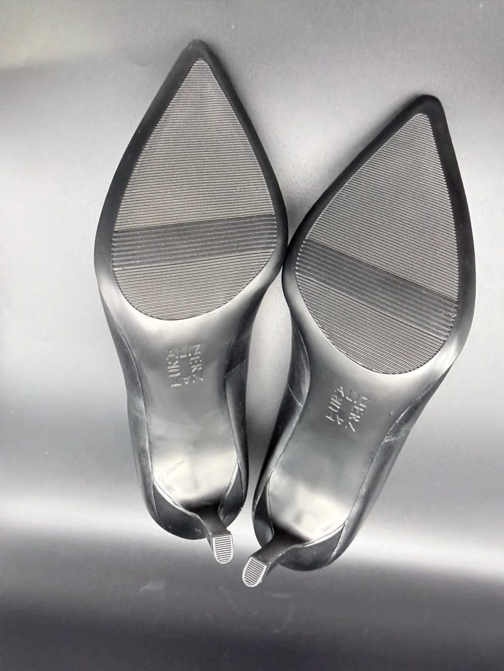 Naturalizer - Leather Pointed Toe Anna Stiletto Pumps